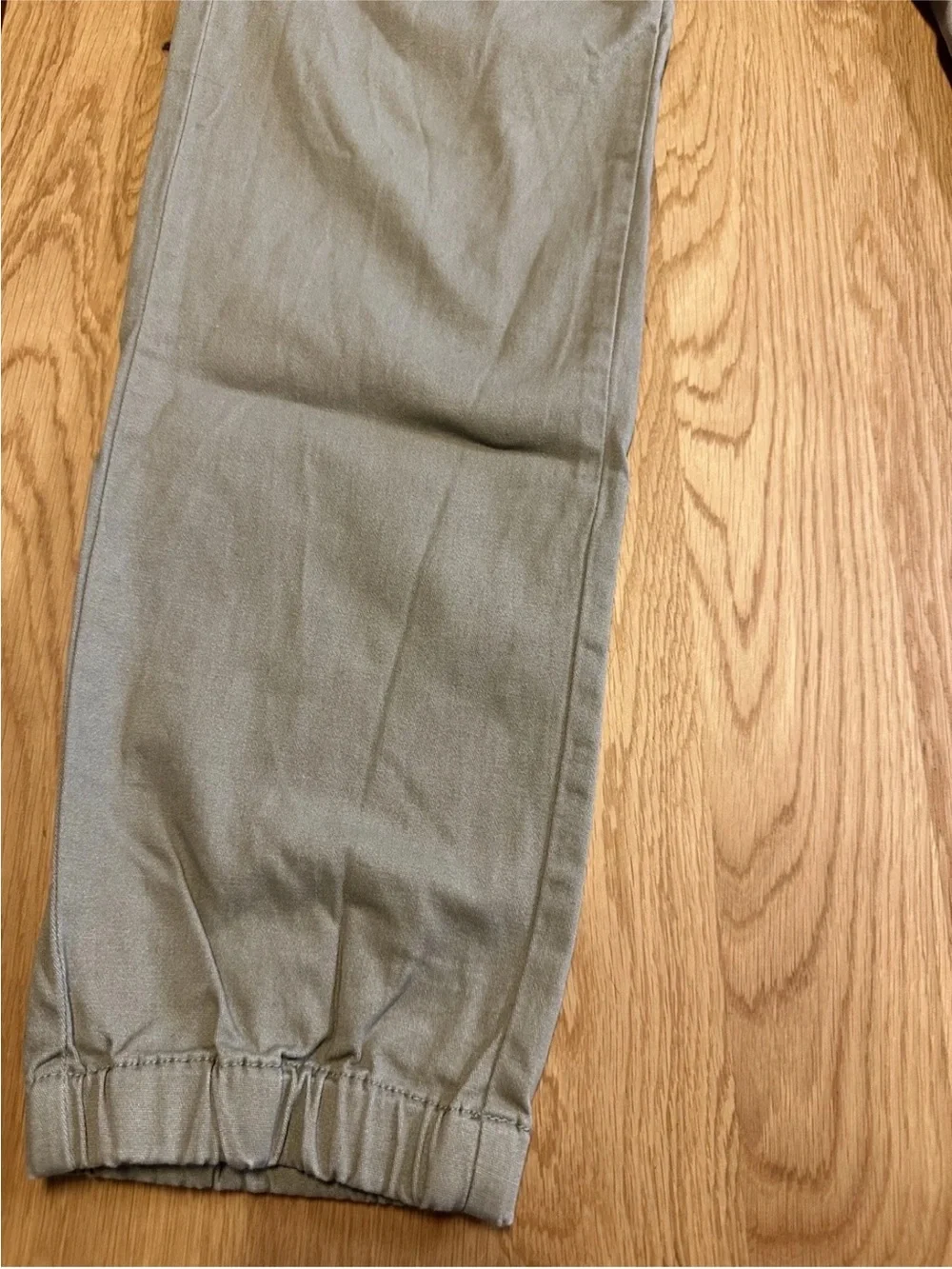 Men’s Victorious Green Cargo Joggers 2XL/30” 97% Cotton Drawstring Pockets